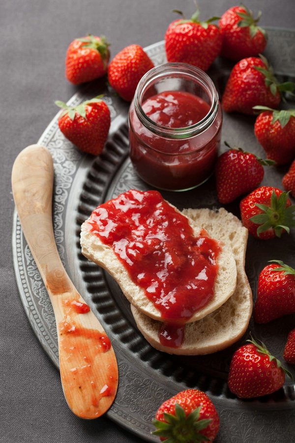 Comment faire une gelée de fruits rouges sans sucre pectiné et avec un édulcorant naturel?